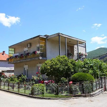 Cvijetna Oaza Leilighet Trebinje Eksteriør bilde