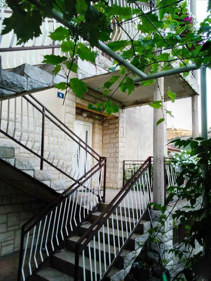 Cvijetna Oaza Leilighet Trebinje Eksteriør bilde